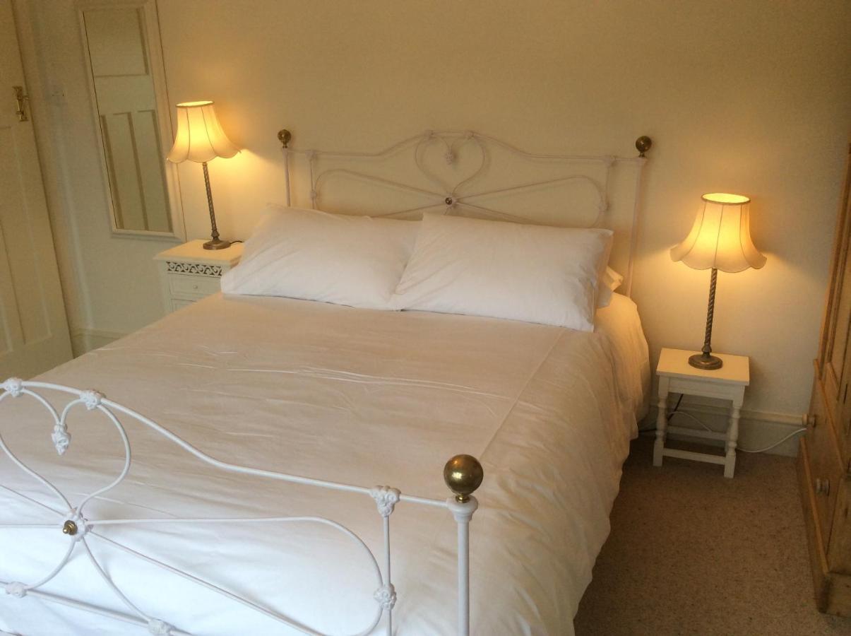 ウェルズ Baytree House Bed & Breakfast エクステリア 写真